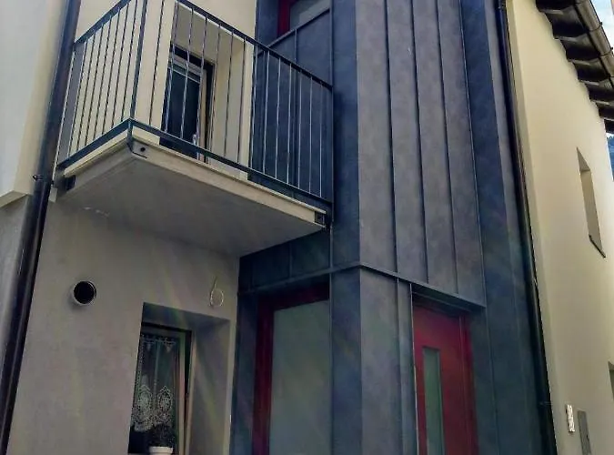 Affitta Casa Vittoria 3* Santa Croce del Lago